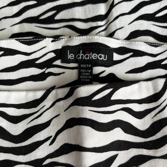 le chateau 🦓 skirt - Picture 2 of 4